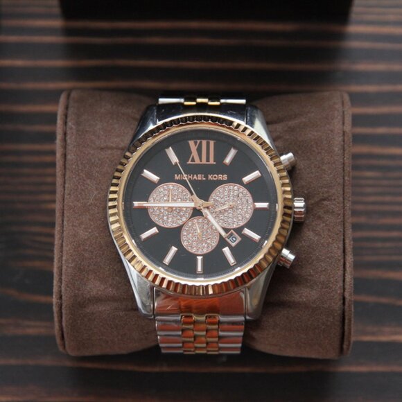 Michael Kors Watch with Black and Crystal Dial in Original Box - Picture 12 of 12